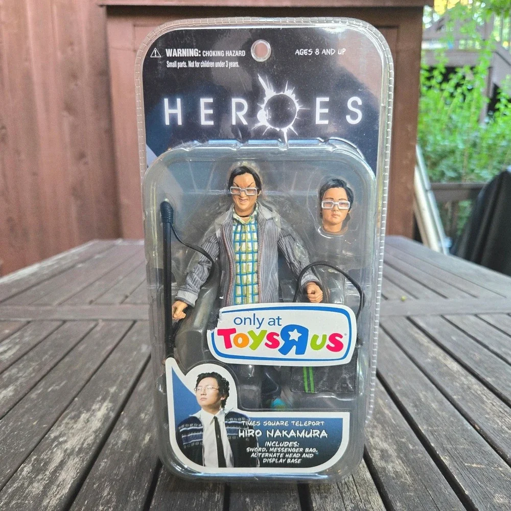 Mezco Heroes Times Square Teleport Hiro Nakamura Figure Toys R Us